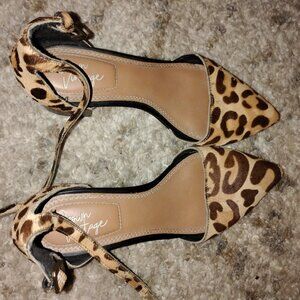 NOWT Women's Textured Sandals